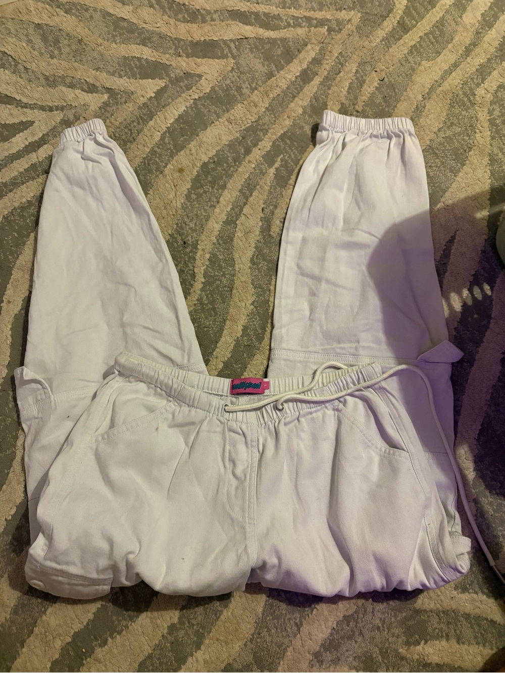 Edikted women’s white cargo pants